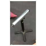 ADJUSTABLE ROLLER STAND