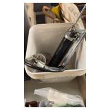 BUCKET W/ GREASE GUNS