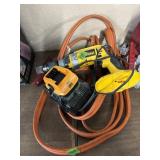DEWALT DRILL W/ CHARGER ***NO BATTERY, JUMPER