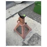 JACK STAND