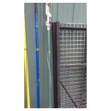 TREE TRIMMING POLE