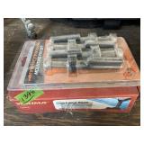 YAKIMA LOAD STOP & MOUNTING PIN SET