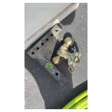 ADJUSTABLE DROP HITCH