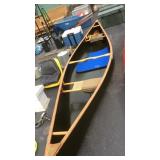 WE.NO.NOH 15FT CANOE W/ PADDLES