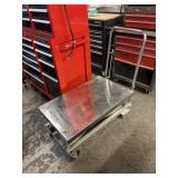 STAINLESS STEEL ROLLING LIFT CART