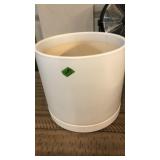 NEW FLOWER POT 14' DIA 12'