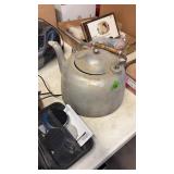 ALUMINUM TEA POT