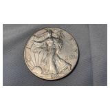 2001 1oz SILVER EAGLE