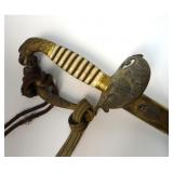 EARLY 19THC. US DRESS SWORD W/ EAGLE HILTED