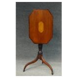 SPADE FOOT TILT TOP SPIDER LEG CANDLESTAND