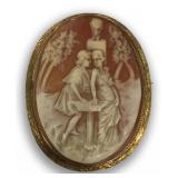 CLASSICAL SHELL CARVED CAMEO PIN IN GOLD