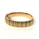 18KT YELLOW GOLD & ENAMEL BANGLE BRACELET