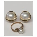 PR OF JAPANESE AKOYA PERAL OMEGA POST  EARRINGS &