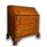 18THC. TIGER MAPLE SLANT LID DESK W/ SHELL CARVED