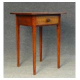 EARLY 19THC. AMERICAN TIGER MAPLE 1 DR STAND