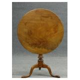 AMERICAN 18THC. MAHOGANY TILT TOP TEA TABLE