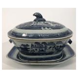 CHINA TRADE CANTON COVERED TUREEN & UNDERPLATE