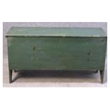 HUDSON VALLEY BLANKET CHEST IN ORIGINAL GREEN