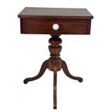 C.1825 FEDERAL ONE DRAWER STAND W/ CARVED COLUMN