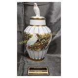 11in German parrot urn