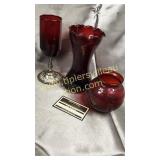 3 pcs ruby red glassware-stem, vase and bowl vase