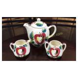Puritan pottery Apple pitcher with cream and