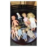 Lot of vintage dolls-