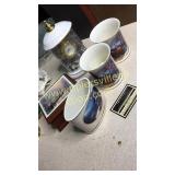 Thomas Kincaid clock, mugs and box