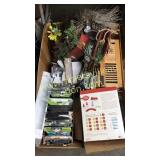 Box of Christmas, floor grate covers abs cookie