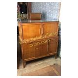 Midcentury chest matches #766