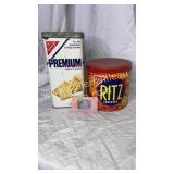2 vintage Nabisco cracker tins