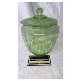Green uranium cracker jar- lid is chipped on