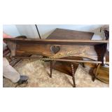 Wall mount quilt rack