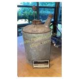 Green handle coal oil can