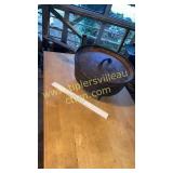 No9 spider leg cast iron skillet with lid