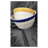 2 mixing bowls made in Italy