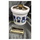 Vintage staffordshire England humidor