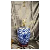 27in blue and white oriental style lamp
