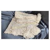 Vintage Crocheted coverlet/tablecloth