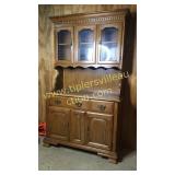 2pc oak lighted hutch