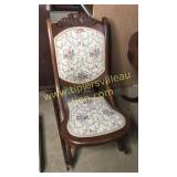 Folding walnut rocker