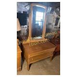 Empire style princess dresser