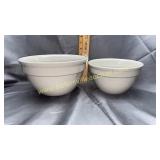 2 hall pottery mixing bowls