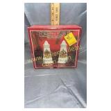 Pfaltzgraff Christmas heritage shakers