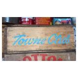 Town club wood drink crate