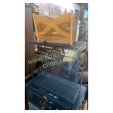 Magazine rack and metal shelf