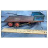 Antique toy trailer Wyandotte