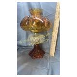 Amber and clear oil lamp with shade