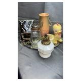 Vintage pottery and miscellaneous on tray