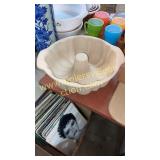 Stoneware Bundt pan
